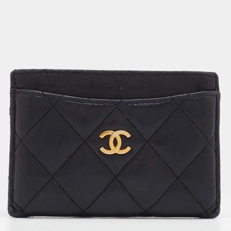 Pre Owned Chanel Black Quilted Leather CC Card Case