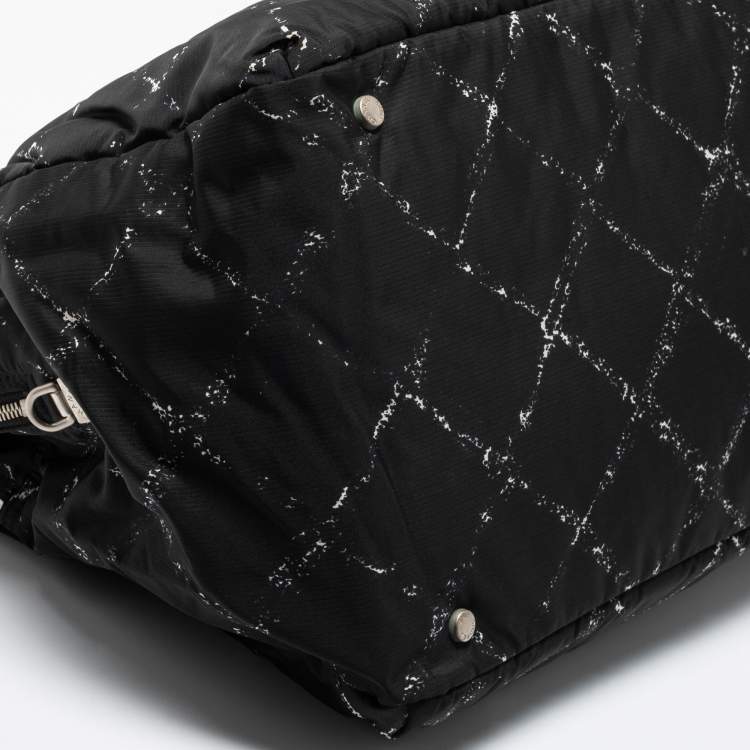 Pre Owned Chanel Black/White Quilted Print Nylon Travel Line Duffel Bag