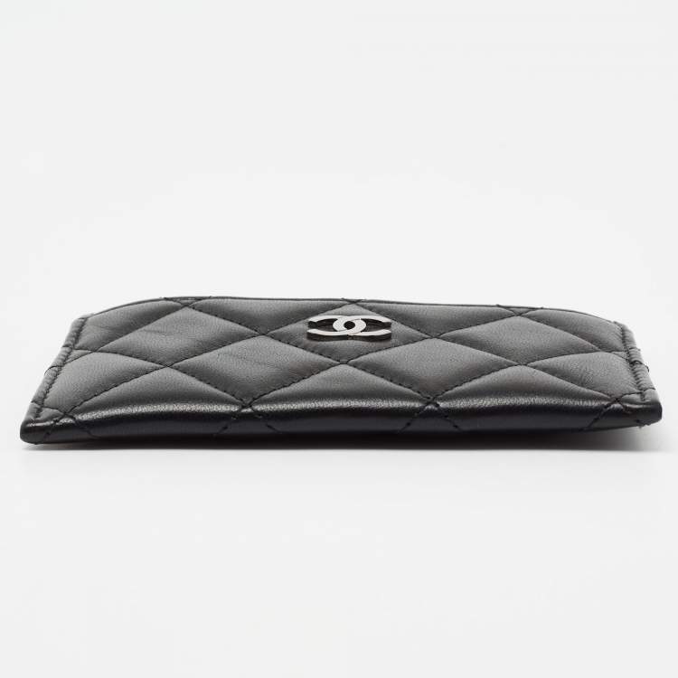 Pre Owned Chanel Black Quilted Leather Classic Card Holder