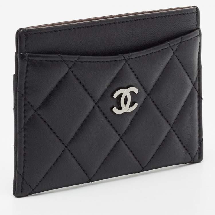 Pre Owned Chanel Black Quilted Leather Classic Card Holder
