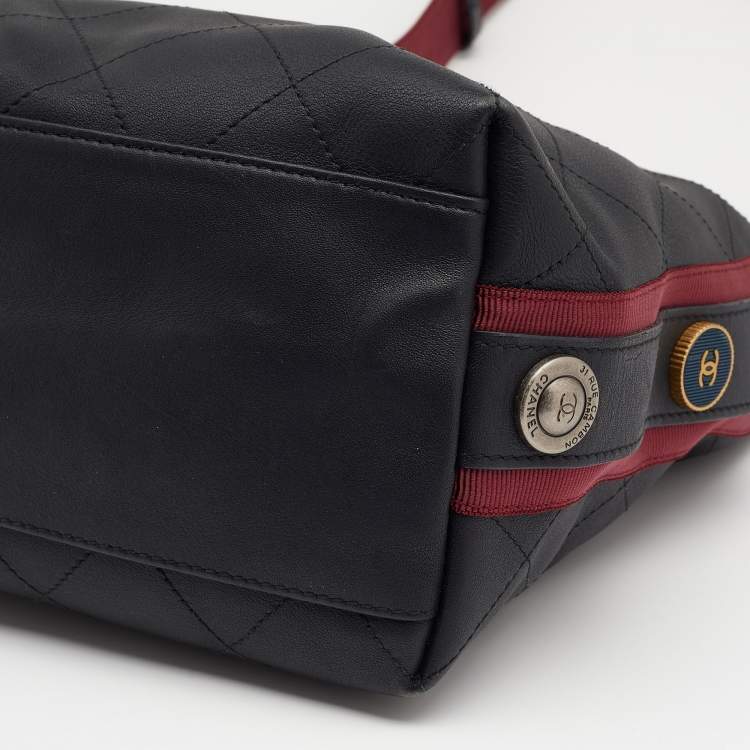 Pre Owned Chanel Black Quilted Leather Button Up Hobo