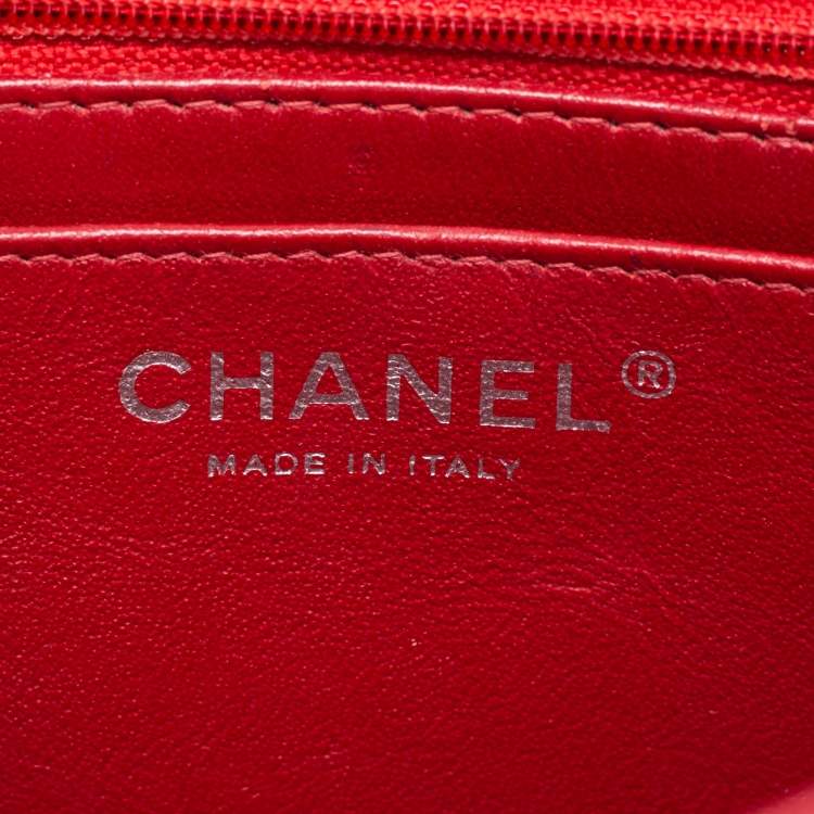 Pre Owned Chanel Red Quilted Caviar Leather Mini Square Classic Flap Bag