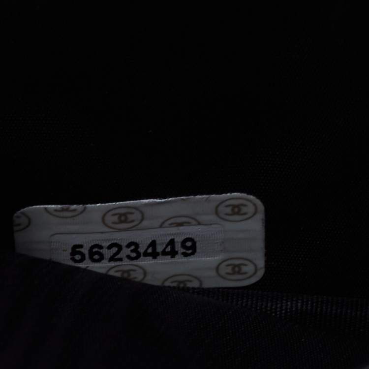 Pre Owned Chanel Black Caviar Leather Vintage CC Trifold Wallet