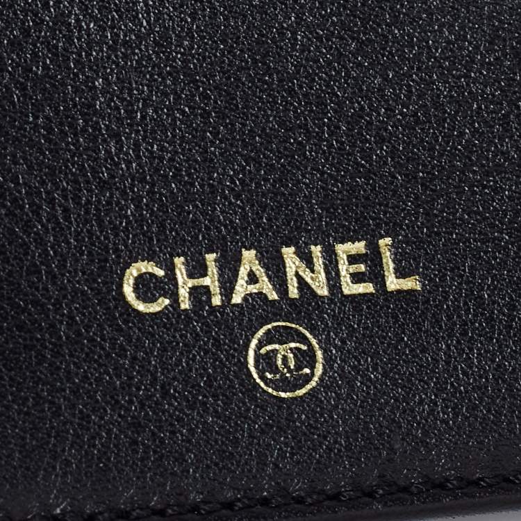 Pre Owned Chanel Black Caviar Leather Vintage CC Trifold Wallet