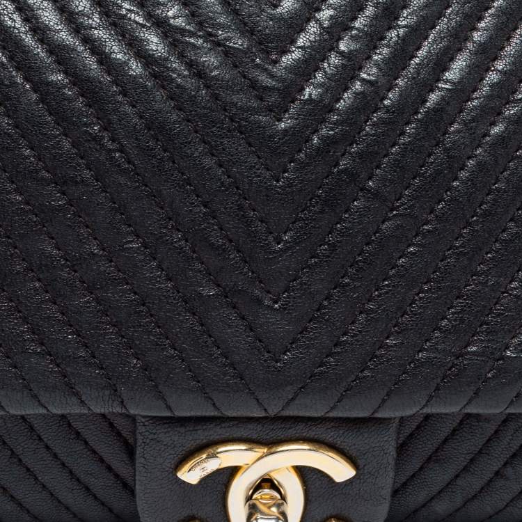 Pre Owned Chanel Black Surpique Chevron Leather Medium Flap Bag