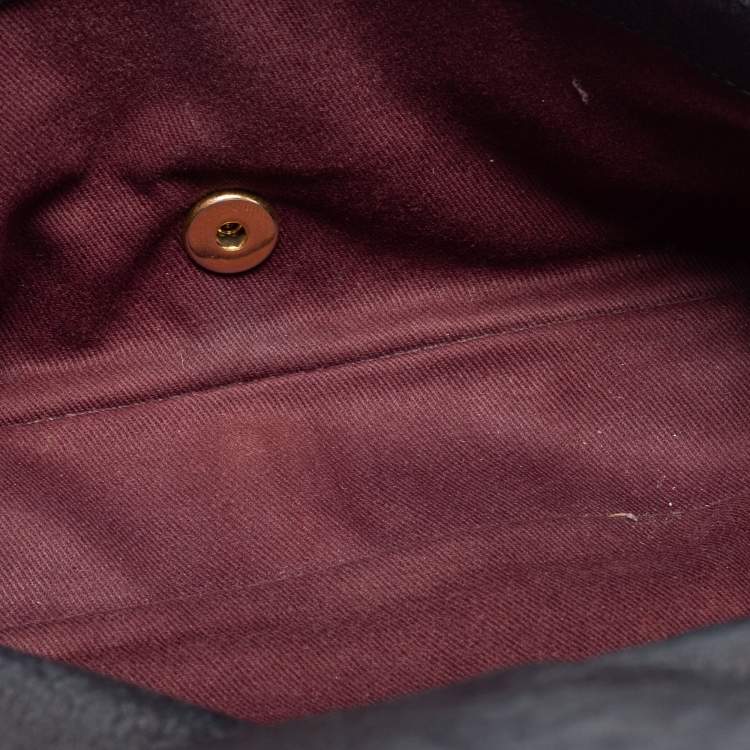 Pre Owned Chanel Black Surpique Chevron Leather Medium Flap Bag