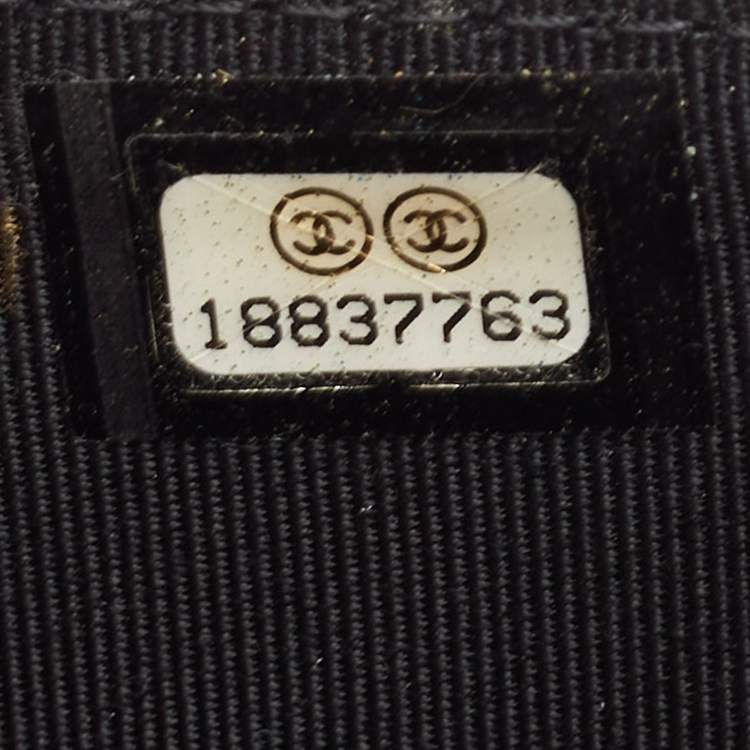 Pre Owned Chanel Yellow Striped Patent Leather CC Long Bifold Wallet