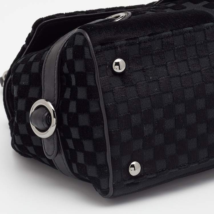 مملوكة مسبقًا Chanel Black Check Embossed Velvet And Fabric CC Side Belted Flap Bag