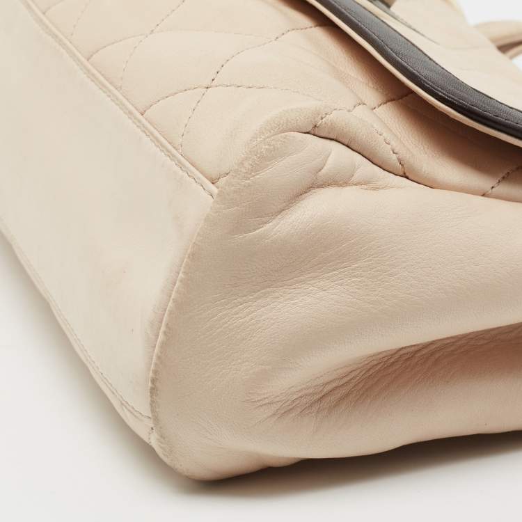 Pre Owned Chanel Beige/Brown Quilted Leather Reissue Shoulder Bag