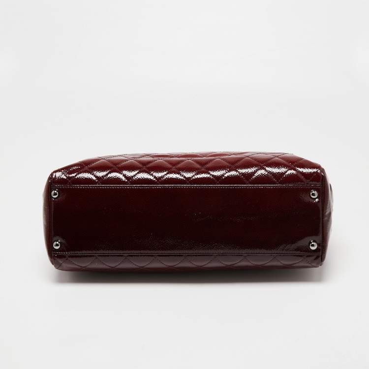 Pre Owned Chanel Burgundy Ombré Quilted Patent Leather 2.55 Reissue Bag