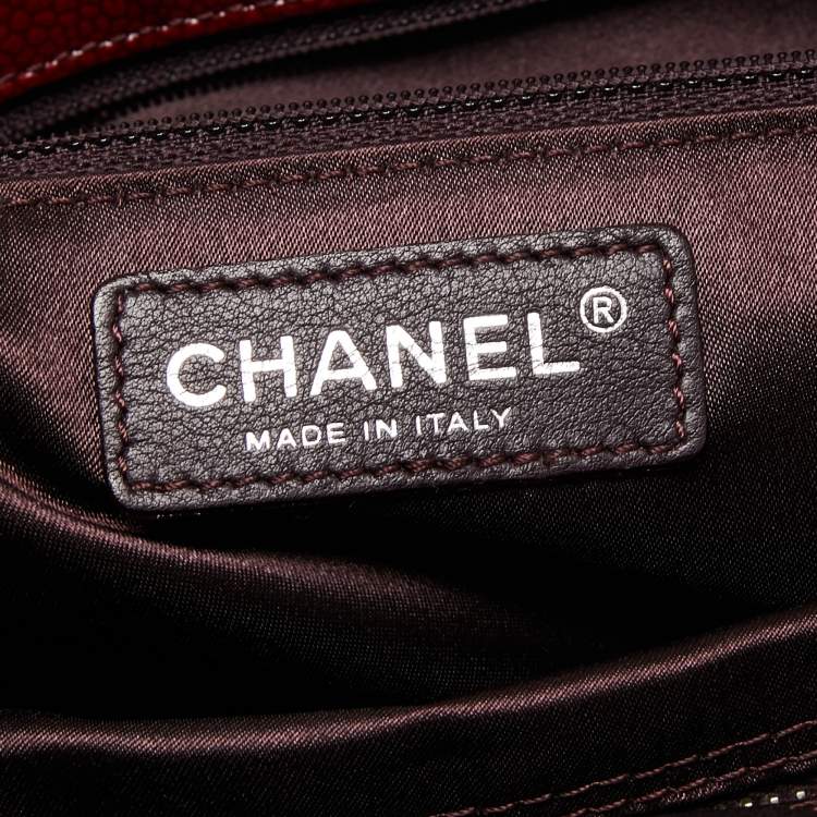 Pre Owned Chanel Burgundy Ombré Quilted Patent Leather 2.55 Reissue Bag