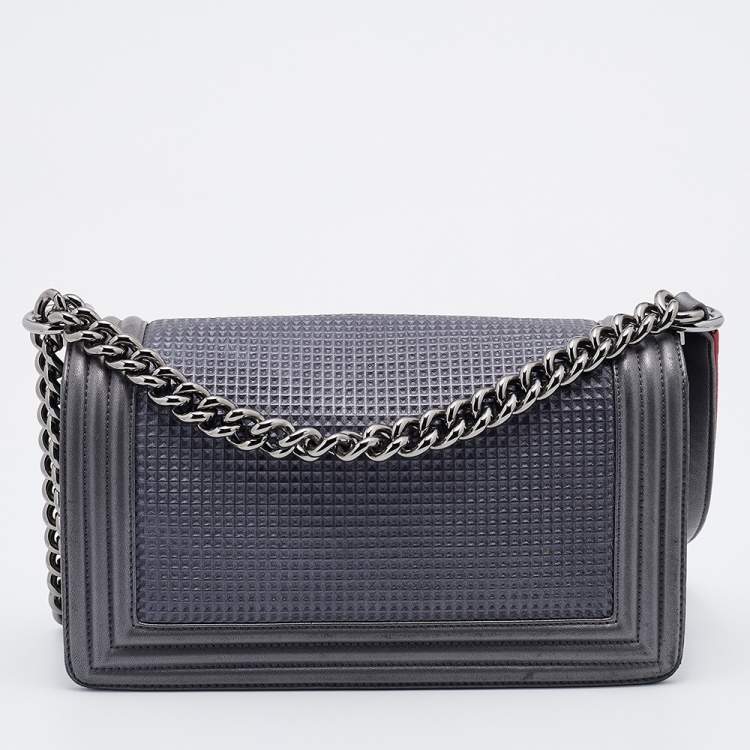 Pre Owned Chanel Grey Cube Embossed Leather Medium Boy Flap Bag
