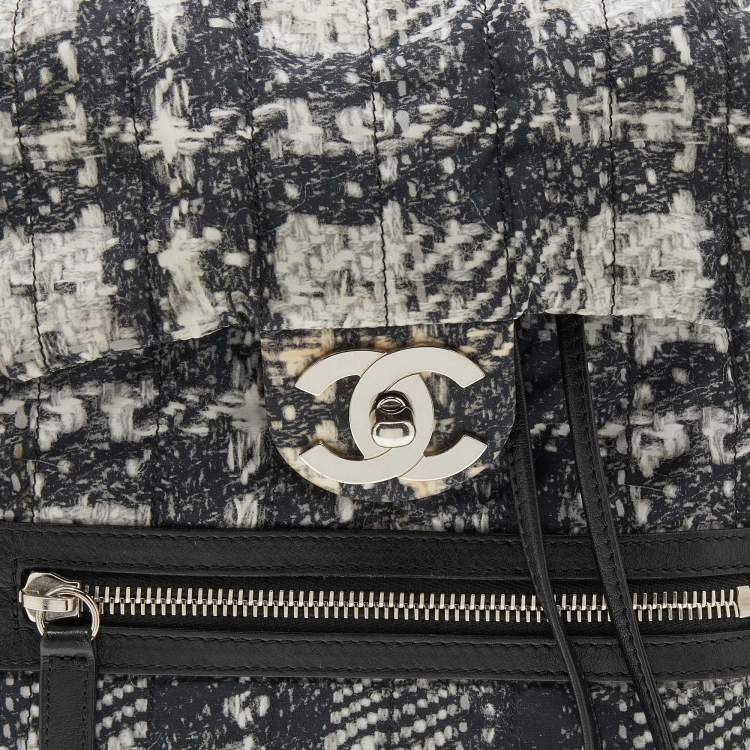 Pre Owned Chanel White/Black Tweed Print Nylon Medium Drawstring Backpack
