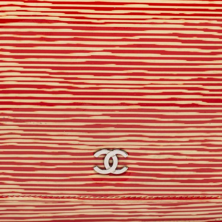 Pre Owned Chanel Red/White Striped Patent Leather Wallet on Chain