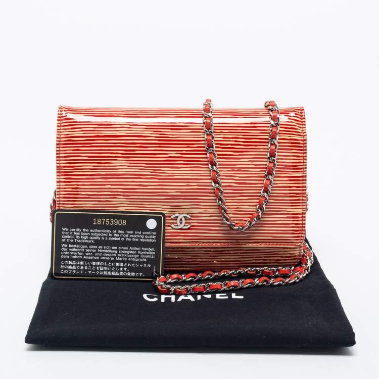 Pre Owned Chanel Red/White Striped Patent Leather Wallet on Chain