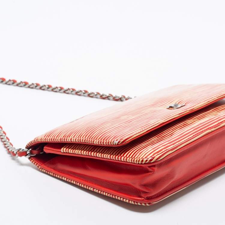 Pre Owned Chanel Red/White Striped Patent Leather Wallet on Chain