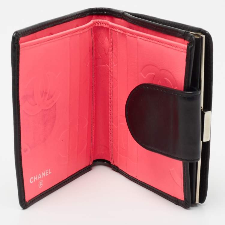 chanel compact wallet