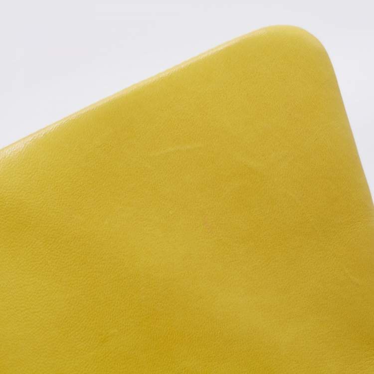 Pre Owned Chanel Yellow Quilted Leather Maxi Classic Single Flap Shoulder Bag