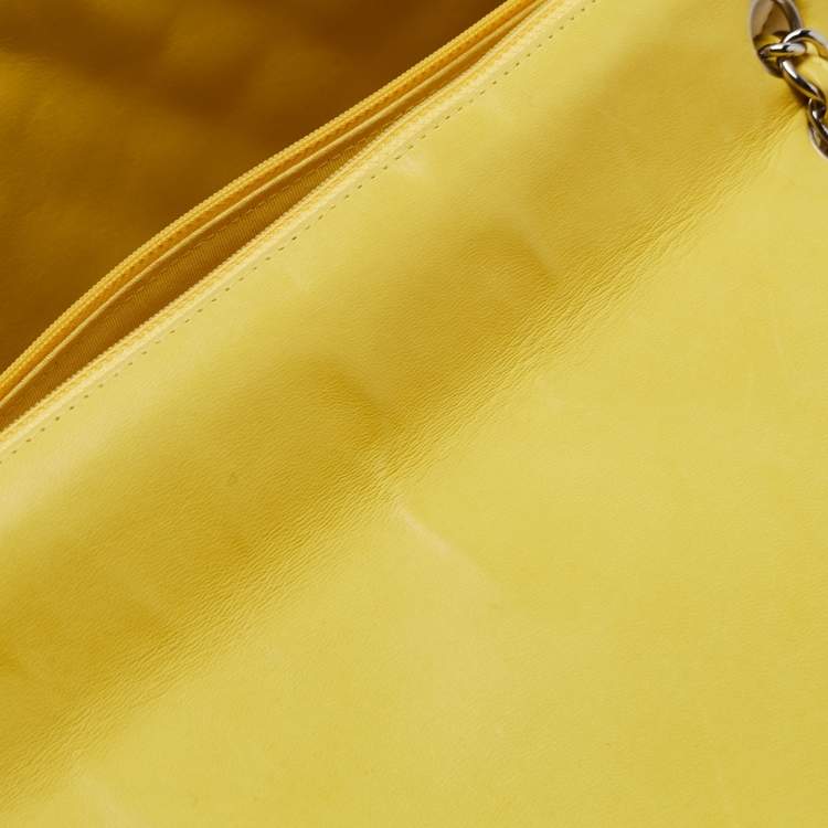 Pre Owned Chanel Yellow Quilted Leather Maxi Classic Single Flap Shoulder Bag