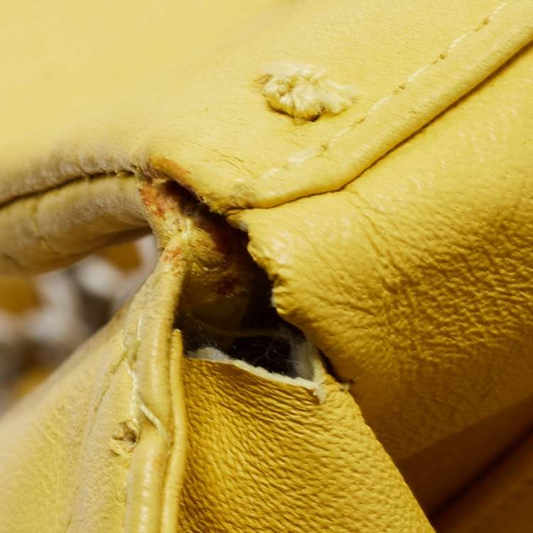 Pre Owned Chanel Yellow Quilted Leather Maxi Classic Single Flap Shoulder Bag
