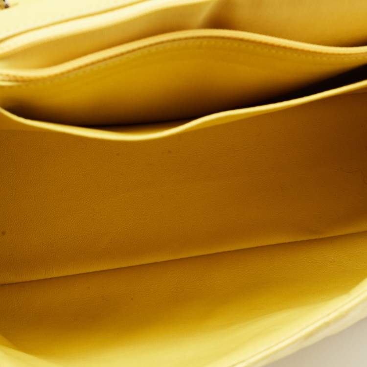 Pre Owned Chanel Yellow Quilted Leather Maxi Classic Single Flap Shoulder Bag