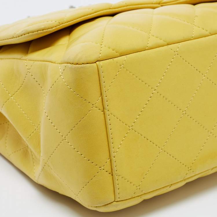 Pre Owned Chanel Yellow Quilted Leather Maxi Classic Single Flap Shoulder Bag