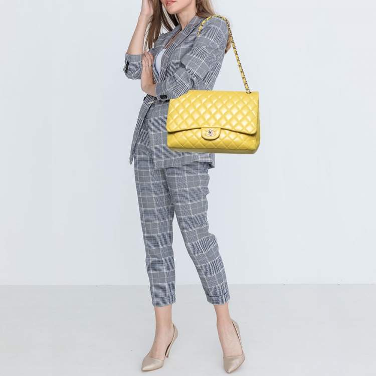 Pre Owned Chanel Yellow Quilted Leather Maxi Classic Single Flap Shoulder Bag