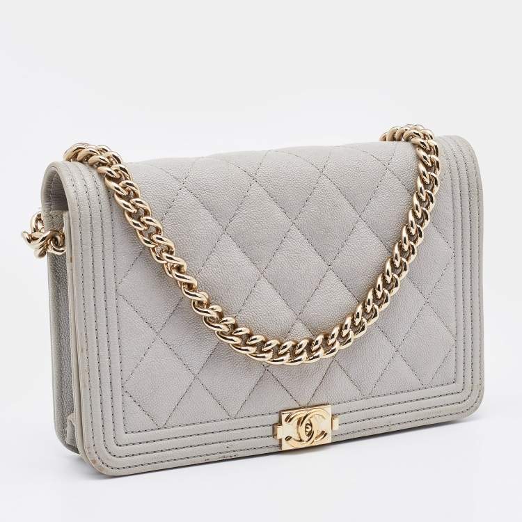 Pre Owned Chanel Grey Quilted Caviar Leather Boy Wallet On Chain