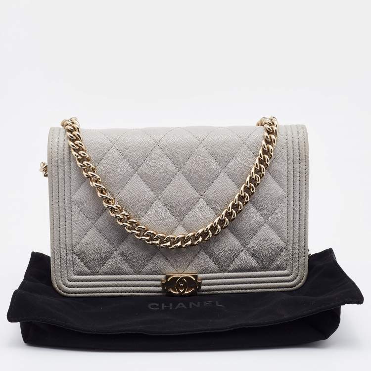 Pre Owned Chanel Grey Quilted Caviar Leather Boy Wallet On Chain