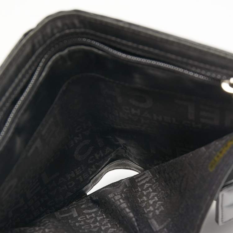 Pre Owned Chanel Black Cube Quilted Patent Leather Bifold Wallet