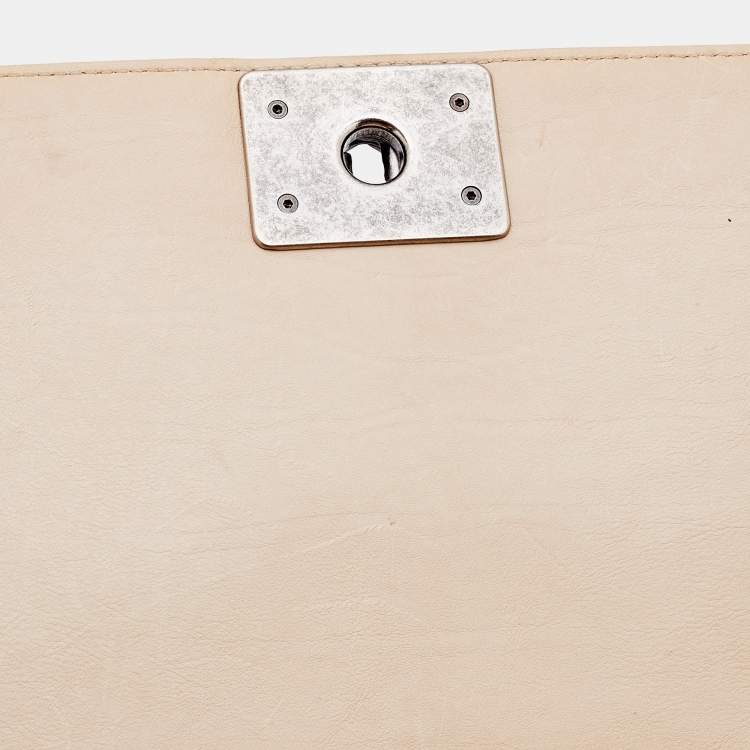 Pre Owned Chanel Beige Quilted Leather New Medium Wild Stitch Boy Bag