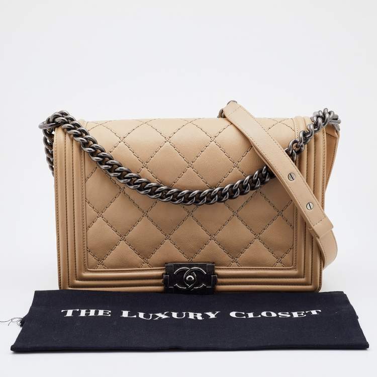 Pre Owned Chanel Beige Quilted Leather New Medium Wild Stitch Boy Bag