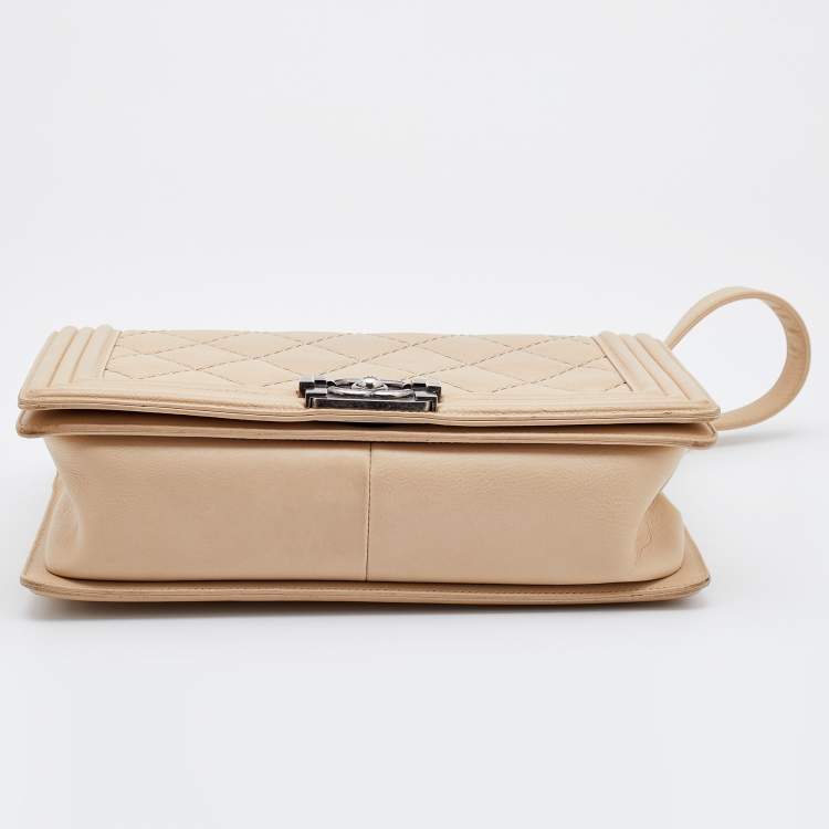 Pre Owned Chanel Beige Quilted Leather New Medium Wild Stitch Boy Bag
