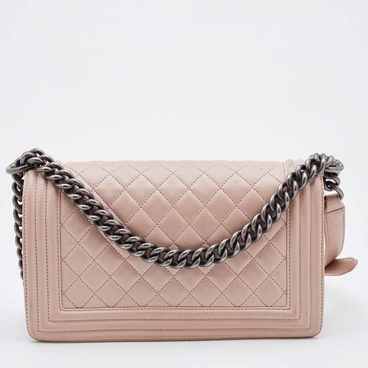 Pre Owned Chanel Beige Quilted Leather Medium Boy Flap Bag