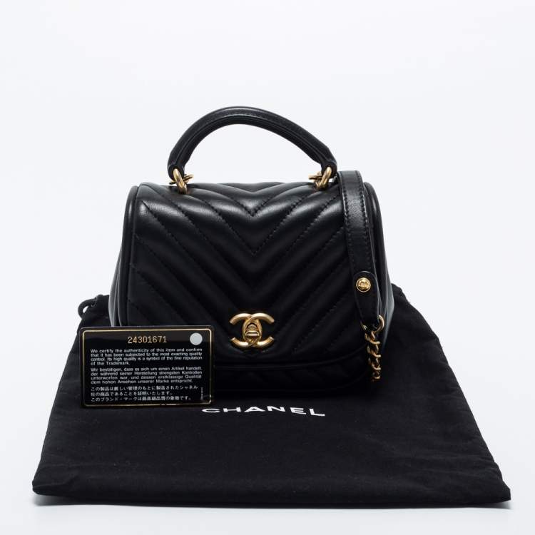 Pre Owned Chanel Black Reverse Chevron Leather Mini Round Flap Bag