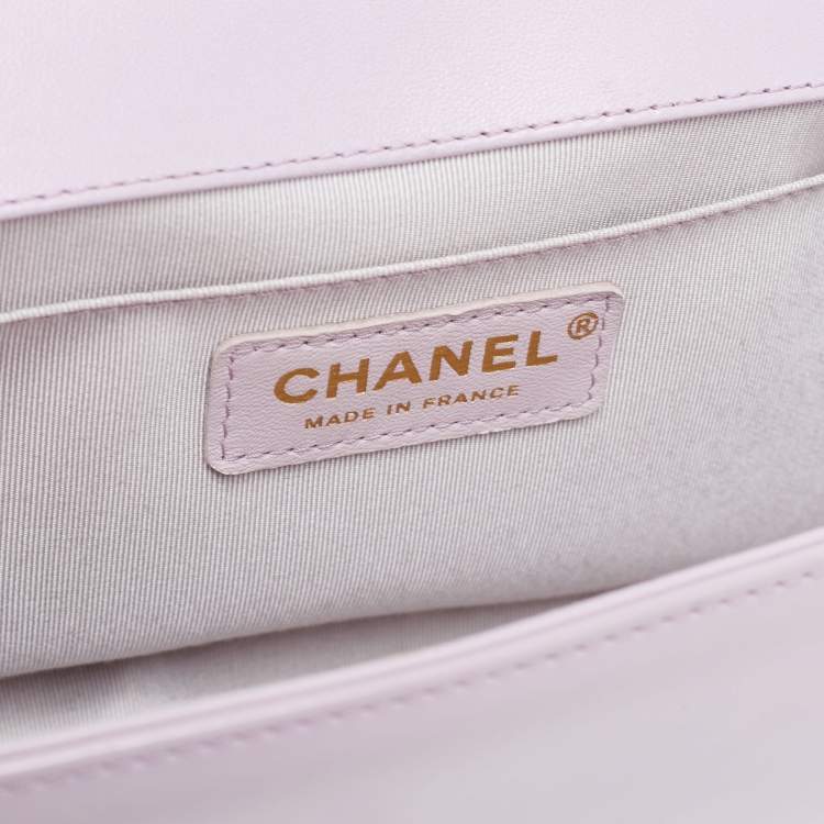 Pre Owned Chanel Light Purple Quilted Patent Leather Medium Boy Bag