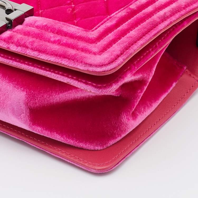 Pre Owned Chanel Pink Quilted Velvet Small Boy Bag