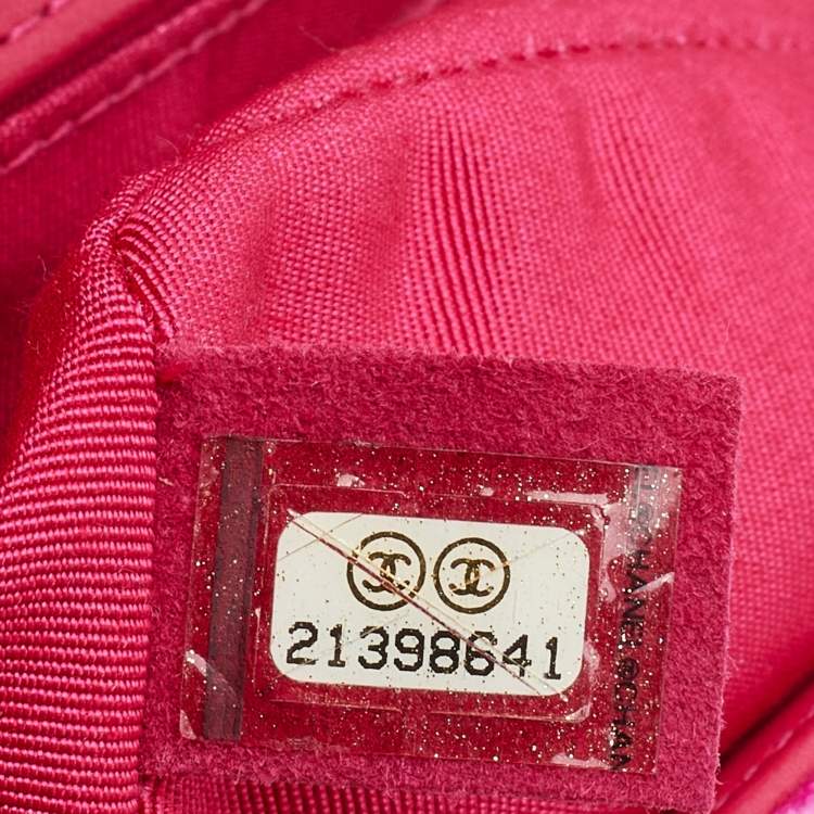 Pre Owned Chanel Pink Quilted Velvet Small Boy Bag