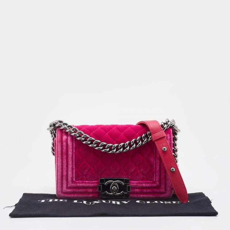 Pre Owned Chanel Pink Quilted Velvet Small Boy Bag