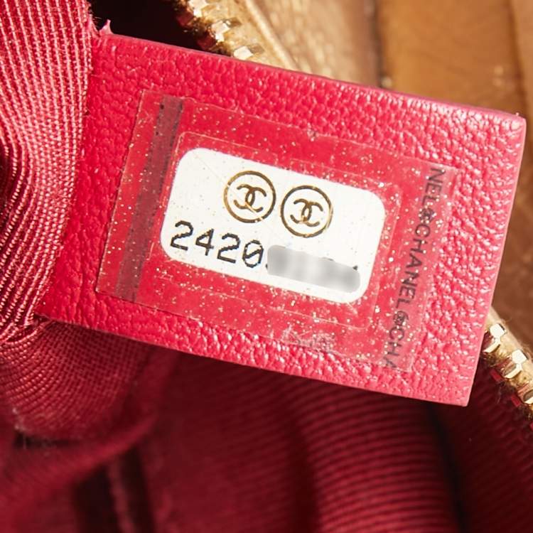 Pre Owned Chanel Metallic Brown Quilted Leather Small Gabrielle Hobo