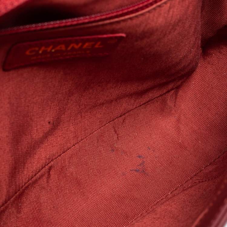 Pre Owned Chanel Dark Red Quilted Leather New Medium Boy Shoulder Bag