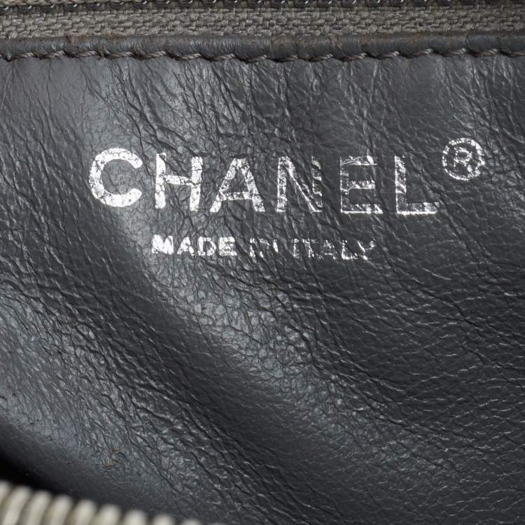 Pre Owned Chanel Grey Quilted Leather Large Reissue Camera Case Bag