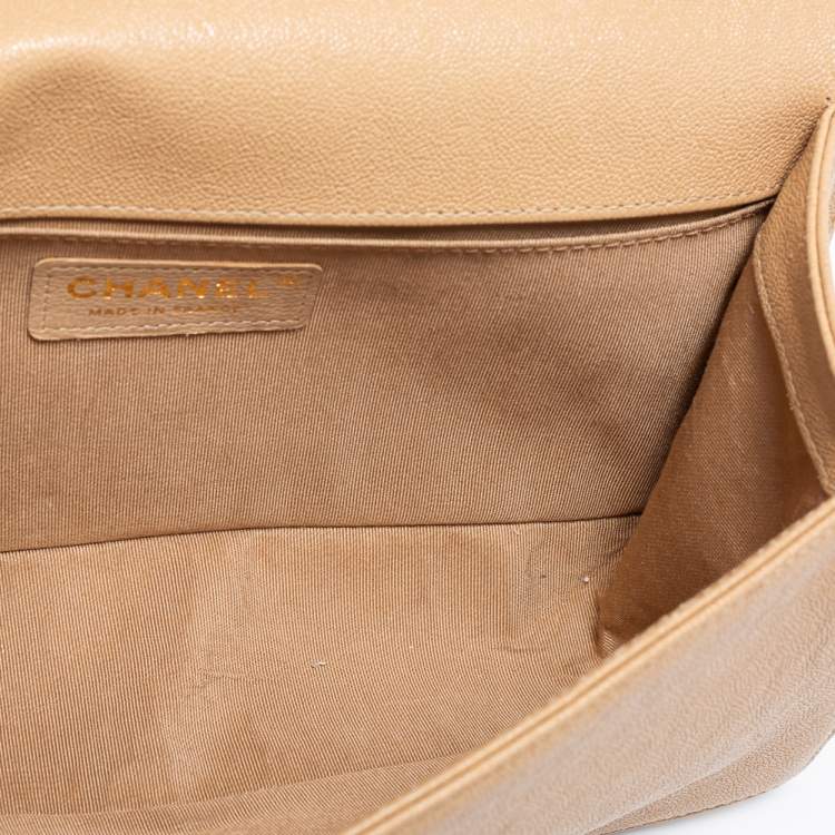 Pre Owned Chanel Beige Quilted Caviar Leather Medium Boy Flap Bag