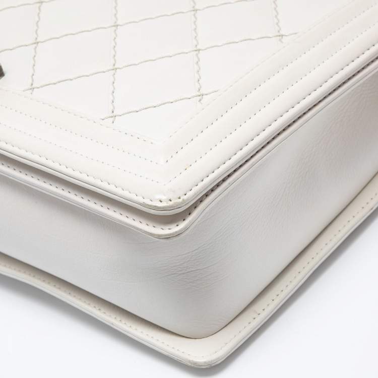 Pre Owned Chanel White Quilted Leather Large Wild Stitch Boy Bag