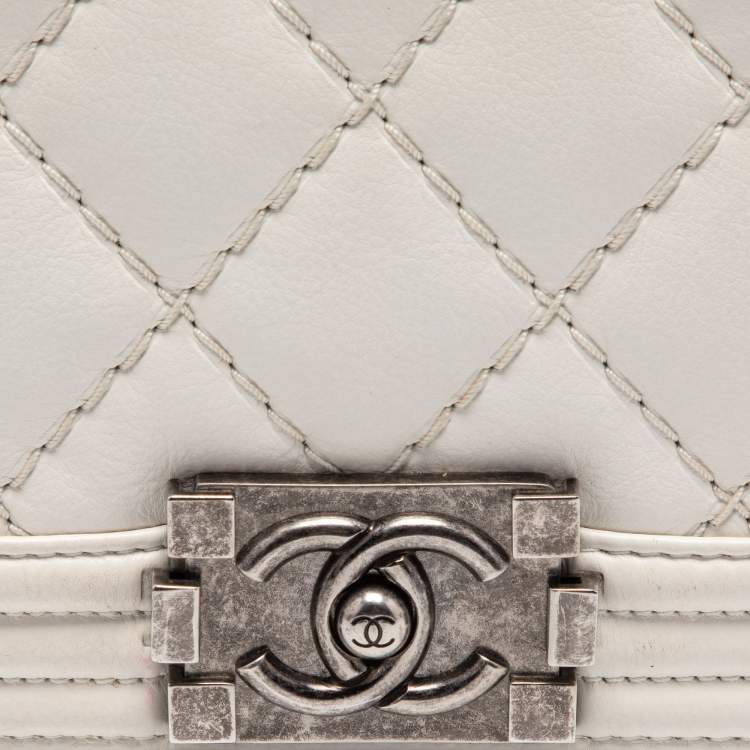 Pre Owned Chanel White Quilted Leather Large Wild Stitch Boy Bag