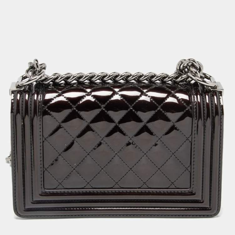 Pre Owned Chanel Plum Quilted Patent Leather Small Boy Flap Bag