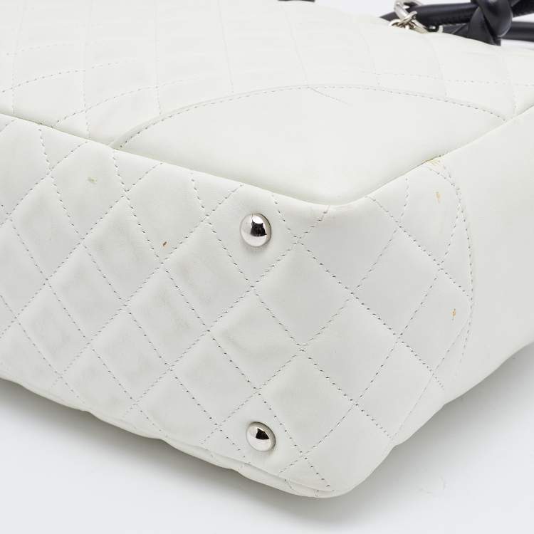 Pre Owned Chanel White Quilted Leather and Python Embossed CC Ligne Cambon Bag