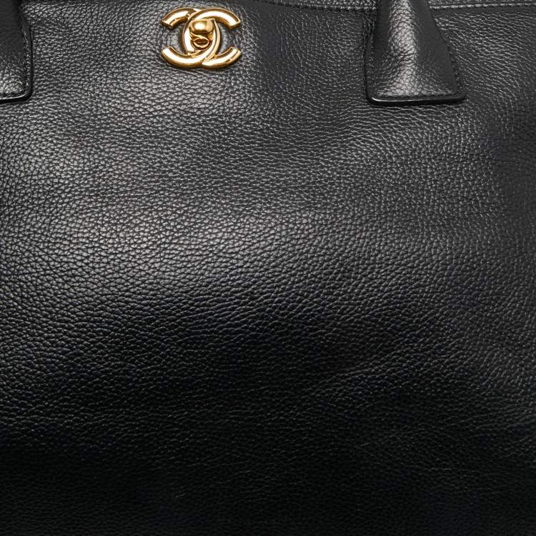 Pre Owned Chanel Black Caviar Leather Cerf Shopper Tote