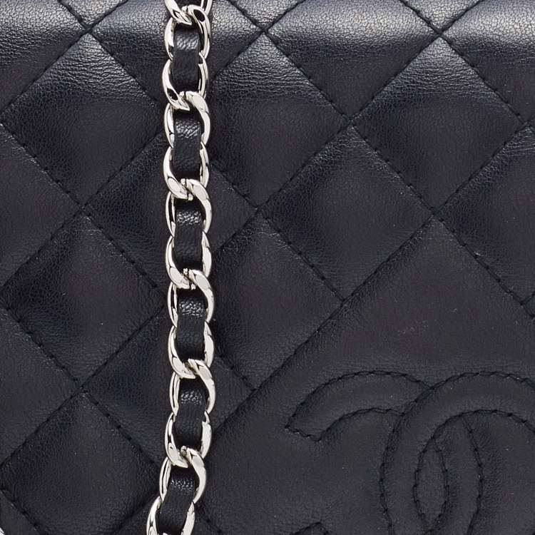 Pre Owned Chanel Black Quilted Leather Diamond CC Wallet On Chain
