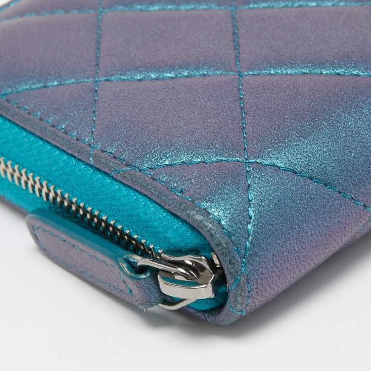 Pre Owned Chanel Metallic Blue Quilted Leather Classic Zip Wallet